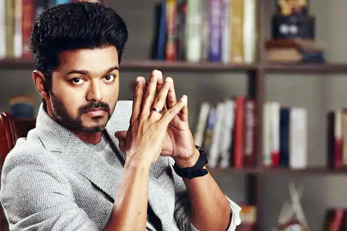 விஜய் படத்தை இயக்குகிறேனா?- அவசரமாக மறுத்த 'டான்' இயக்குநர்