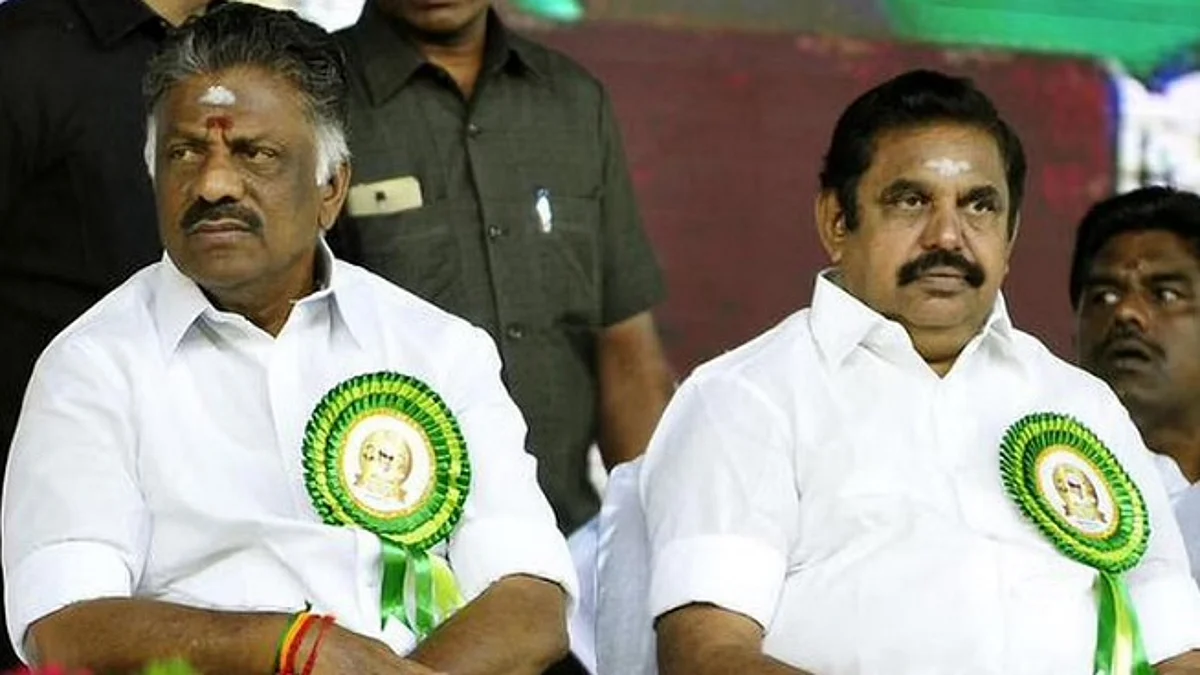 அடுத்து காலியாகப் போகும் ஓபிஎஸ்ஸின் முக்கிய பதவி: அடையாறு நட்சத்திர விடுதியில் கூடும் அதிமுக எம்எல்ஏக்கள்!