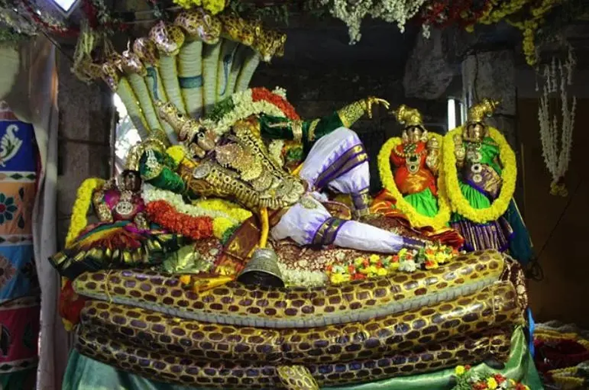 பெருமாளுக்கு ‘அப்பம்’ கொடுத்தால் சாபம் நீங்கும்!