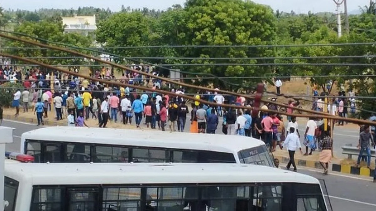 கள்ளக்குறிச்சி வன்முறைக்கு காரணமானவர்களை கண்டறிய சிறப்பு புலனாய்வுக் குழு அமைப்பு!