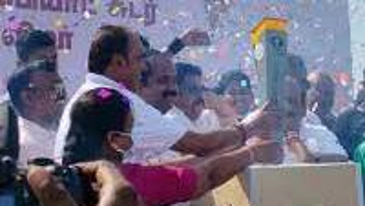 மாமல்லபுரம் வந்த செஸ் ஒலிம்பியாட் ஜோதிக்கு உற்சாக வரவேற்பு!