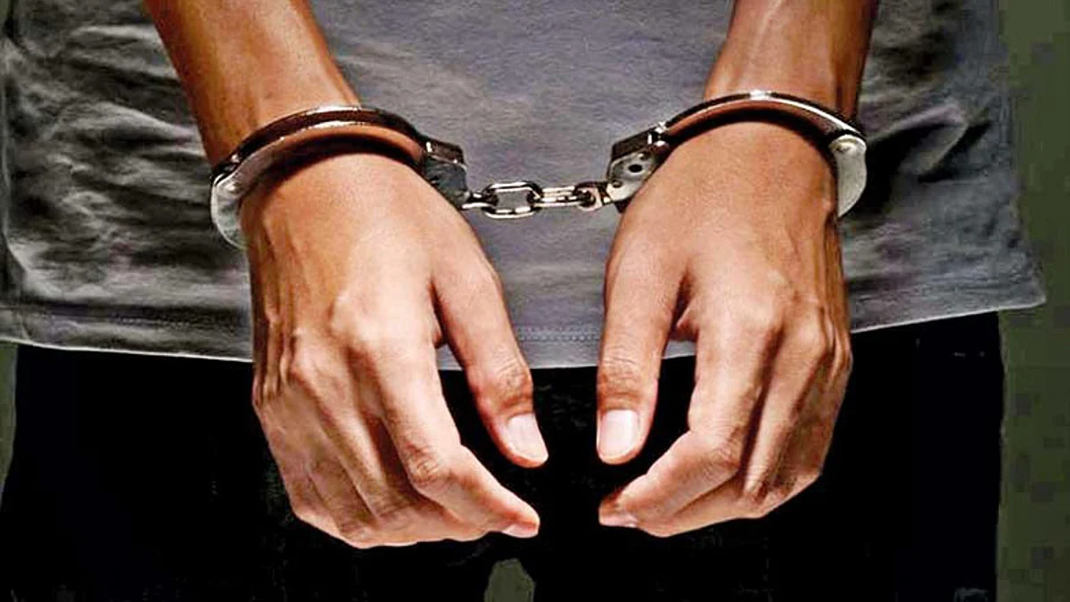 20 ஆண்டுகளாக தலைமறைவாக இருந்த முன்னாள் எம்எல்ஏ நேபாள எல்லையில் சிக்கினார்!