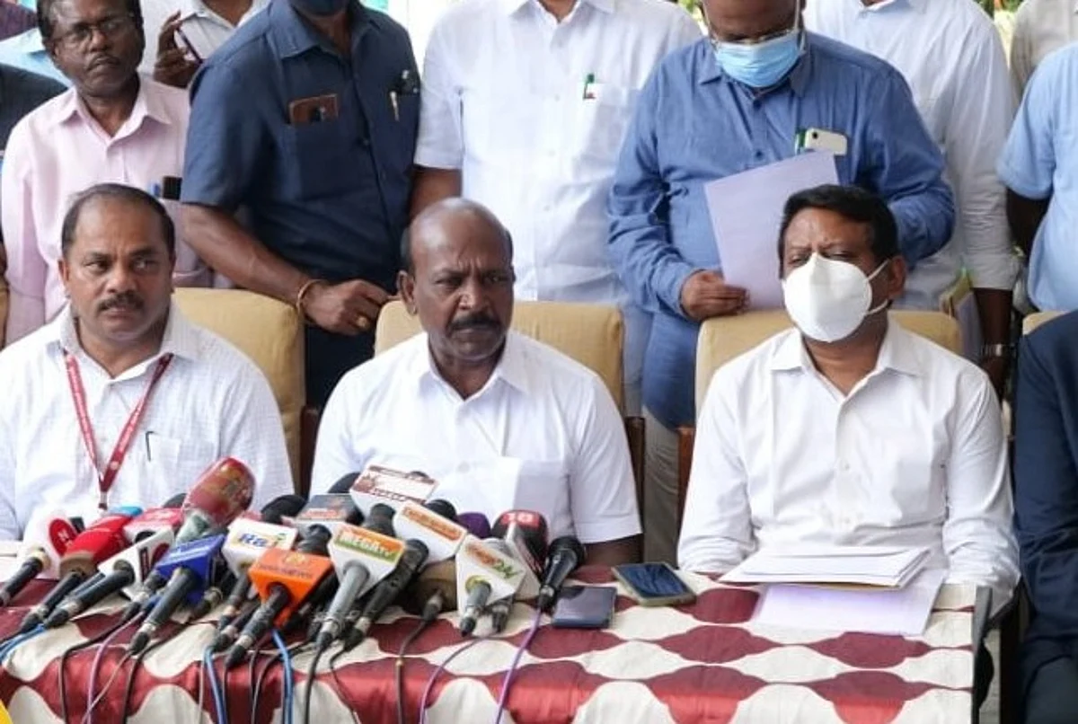 இனி 3.20 லட்சம் கட்ட வேண்டாம்; 30 ஆயிரம் கட்டினால்போதும்: வெளிநாடுகளில் மருத்துவம் படித்த மாணவர்களுக்கு சலுகை