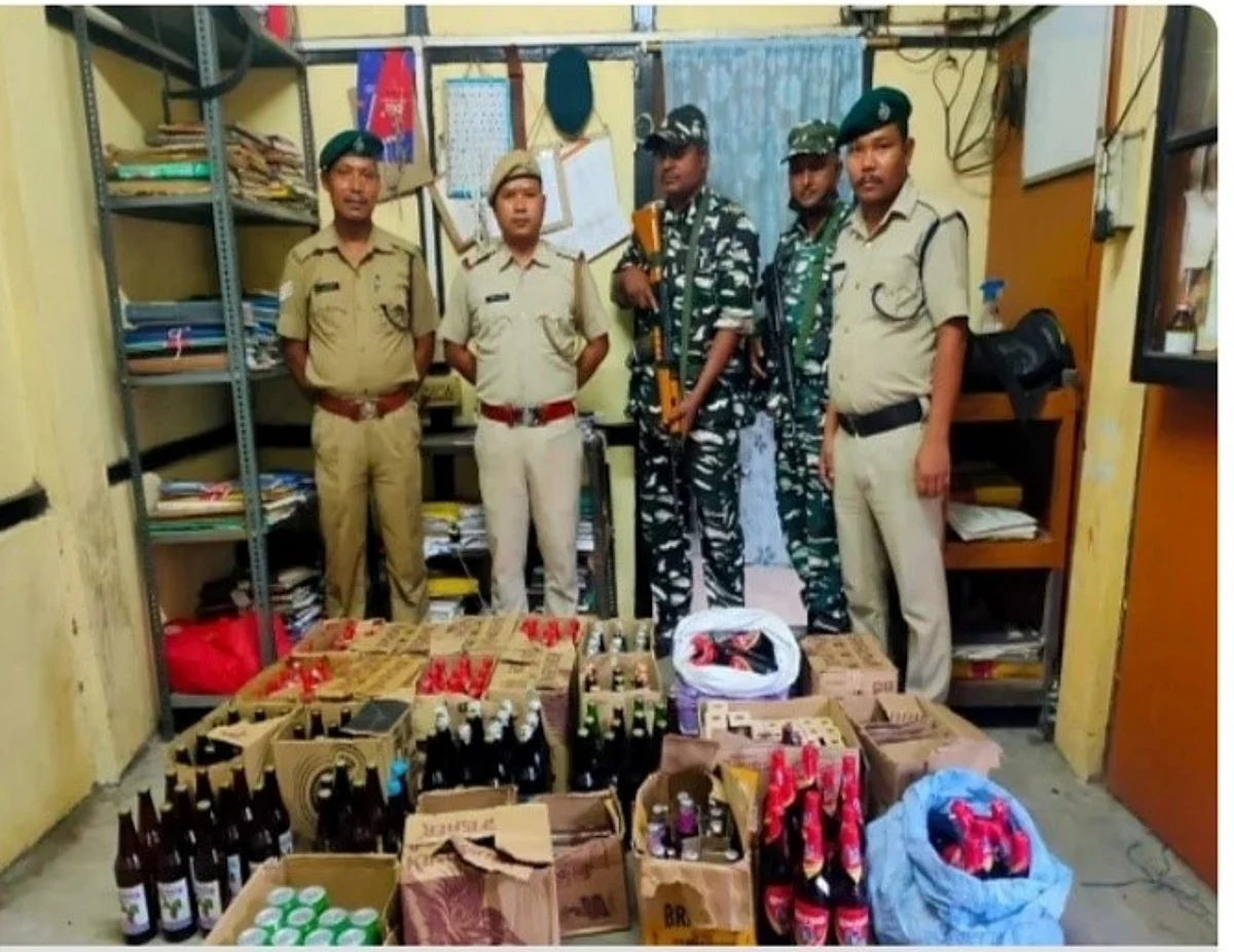 குவியல் குவியலாக ஆணுறைகள், பெட்டி பெட்டியாக மதுபாட்டில்கள் பறிமுதல்: விபசார விடுதி நடத்திய பாஜக மாநில தலைவருக்கு வலை!