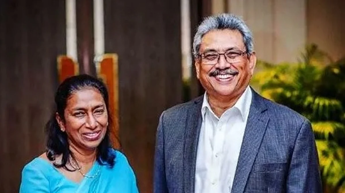 மனைவியுடன் மாலத்தீவுக்கு தப்பினார் கோத்தபய: கடைசி நேரத்தில் கிடைத்த அனுமதி