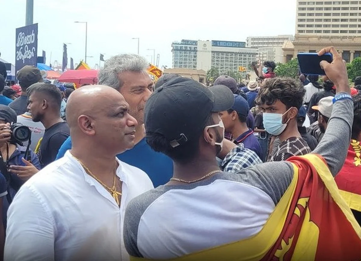 `இந்தியாவுக்கு நாங்கள் நன்றியுள்ளவர்களாக இருக்கிறோம்'- சனத் ஜெயசூர்யா உருக்கம்