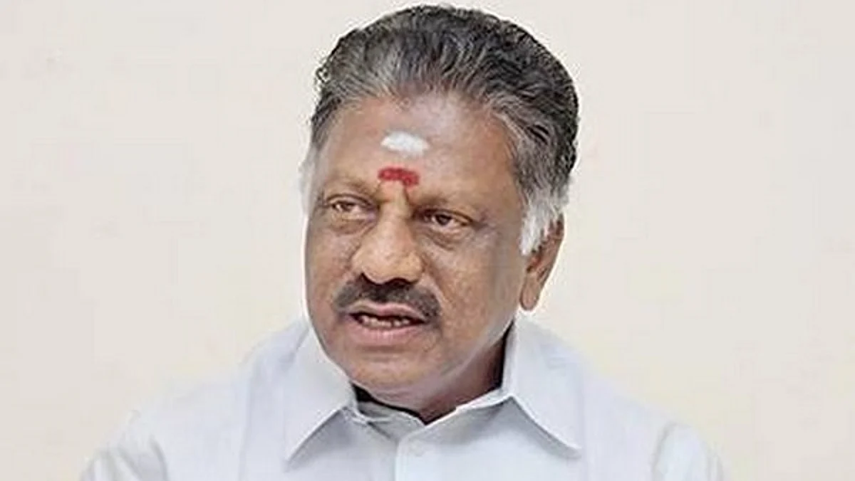 மேலும் 44 பேர் அதிமுகவிலிருந்து நீக்கம்: அடுத்தடுத்து ஓபிஎஸ் அதிரடி
