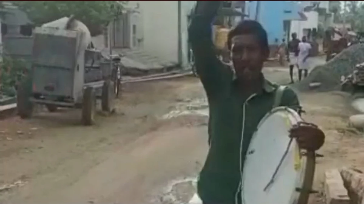 `கனியாமூர் பள்ளியில் பொருட்களை எடுத்துச் சென்றவர்கள் திரும்ப ஒப்படைக்கவும்'- தண்டோரா அறிவிப்பால் பீதி