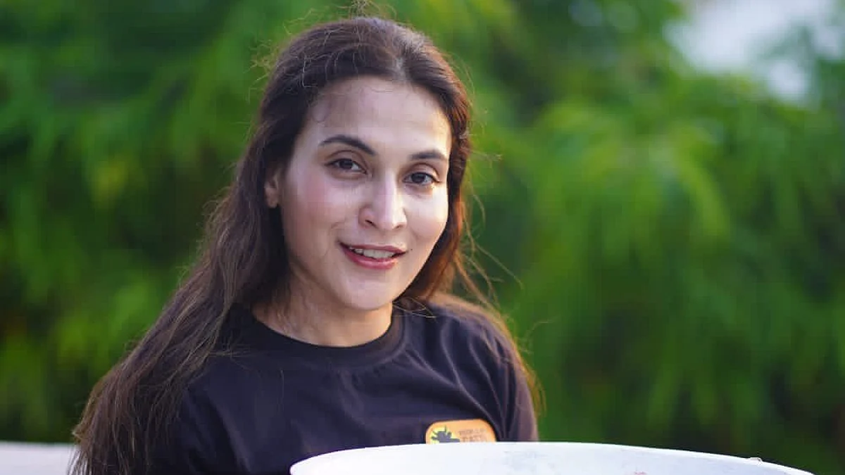 தனுஷ் படத்தில் புகைப்பிடிக்கும் காட்சி: ரஜினிகாந்த் மகள் ஐஸ்வர்யா ஆஜராக விலக்கு!