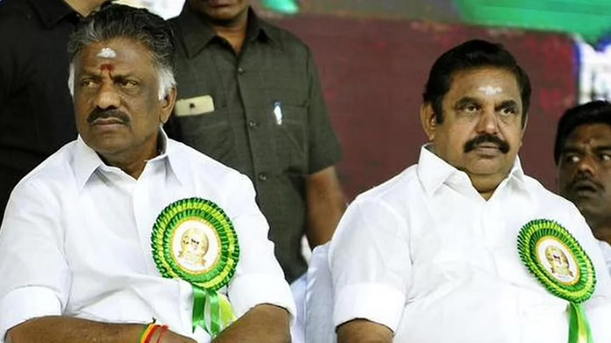 வங்கிகளுக்கு ஓபிஎஸ், ஈபிஎஸ் மாறிமாறி கடிதம்: முடக்கப்படுகிறது அதிமுக வங்கிக் கணக்கு?