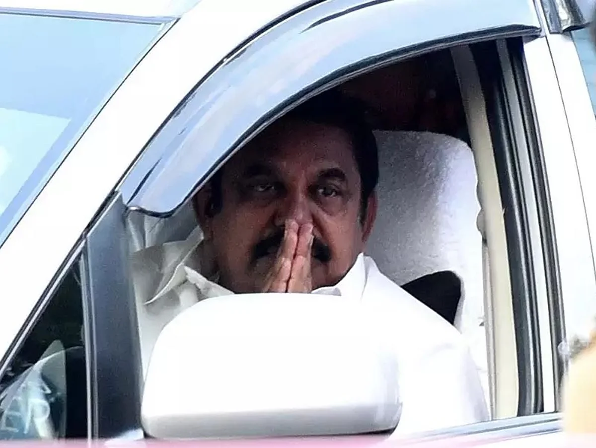 ஆர்ப்பாட்டத்தில் மயங்கிய எடப்பாடி பழனிசாமிக்கு மருத்துவமனையில் பரிசோதனை!