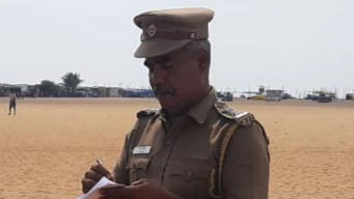 இன்ஸ்பெக்டர் ஸ்டாலின்.