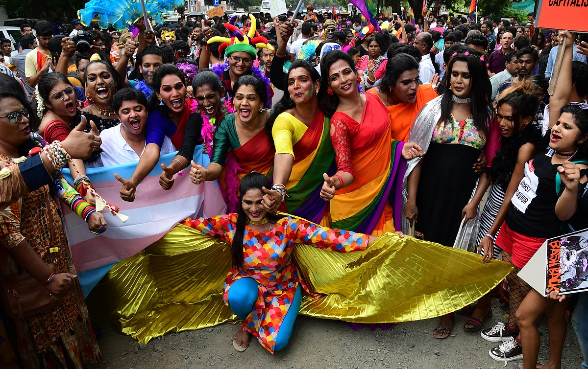 எல்ஜிபிடி சமூகத்தினரின் வாழ்வில் மாற்றம் நிகழட்டும்!