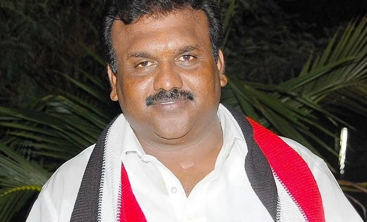 315 சதவீதம் சொத்து குவிப்பு: அதிமுக முன்னாள் எம்எல்ஏ வீட்டில் லஞ்ச ஒழிப்புத்துறை அதிரடி ரெய்டு!