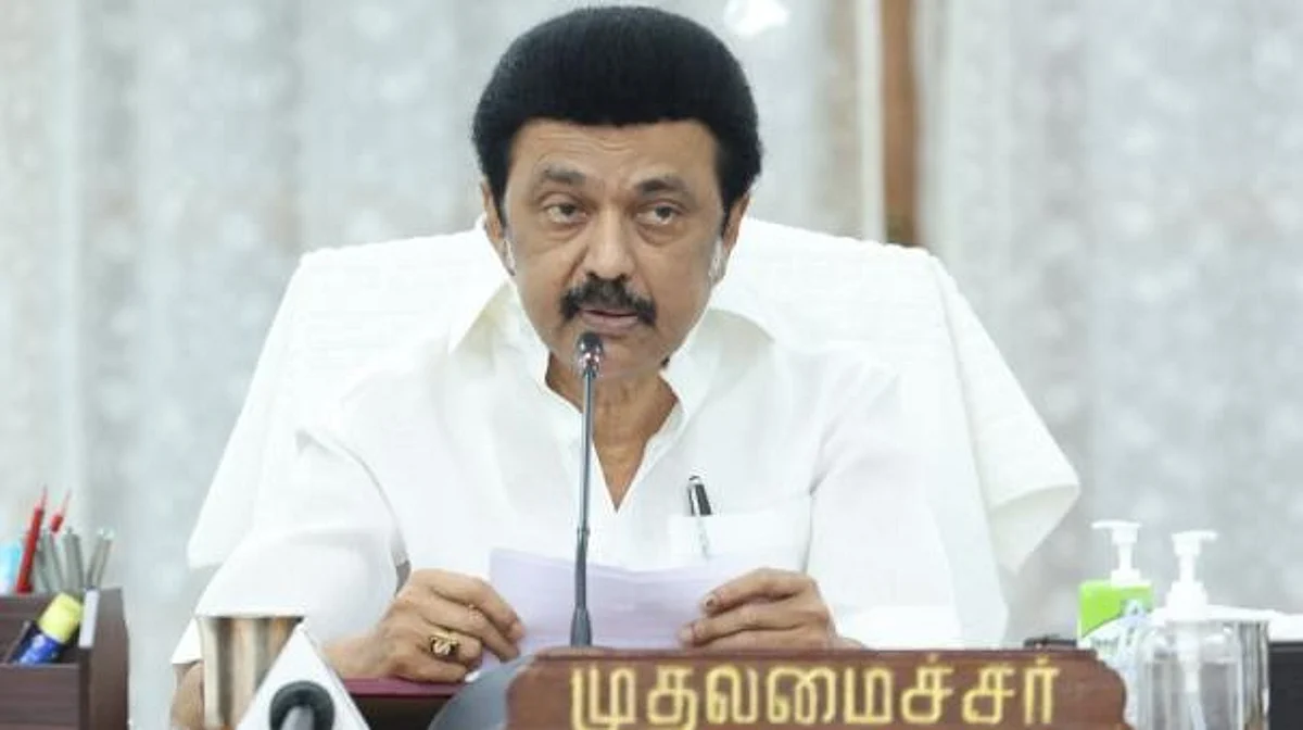 கார் மோதி உயிரிழந்த மூவர் குடும்பத்திற்கு தலா 3 லட்சம் நிவாரணம்: முதல்வர் ஸ்டாலின் உத்தரவு