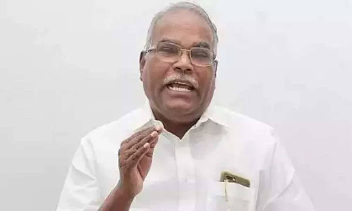 `அந்த அழுகுரல்களை ஏன் கேட்க மறுக்கிறது?'- உயர்நீதிமன்றத்துக்கு கே.பாலகிருஷ்ணன் கேள்வி