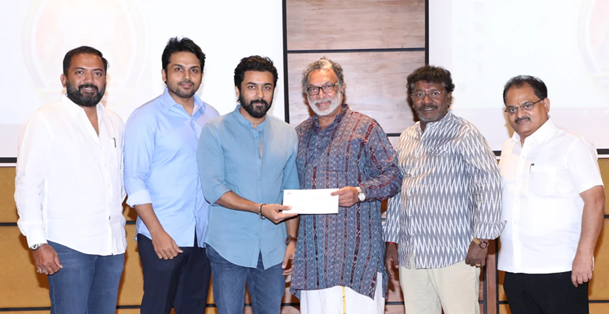 நடிகர் சங்கக் கட்டிடம் கட்ட 'விருமன்' டீம் வழங்கிய ரூ.25 லட்சம்!