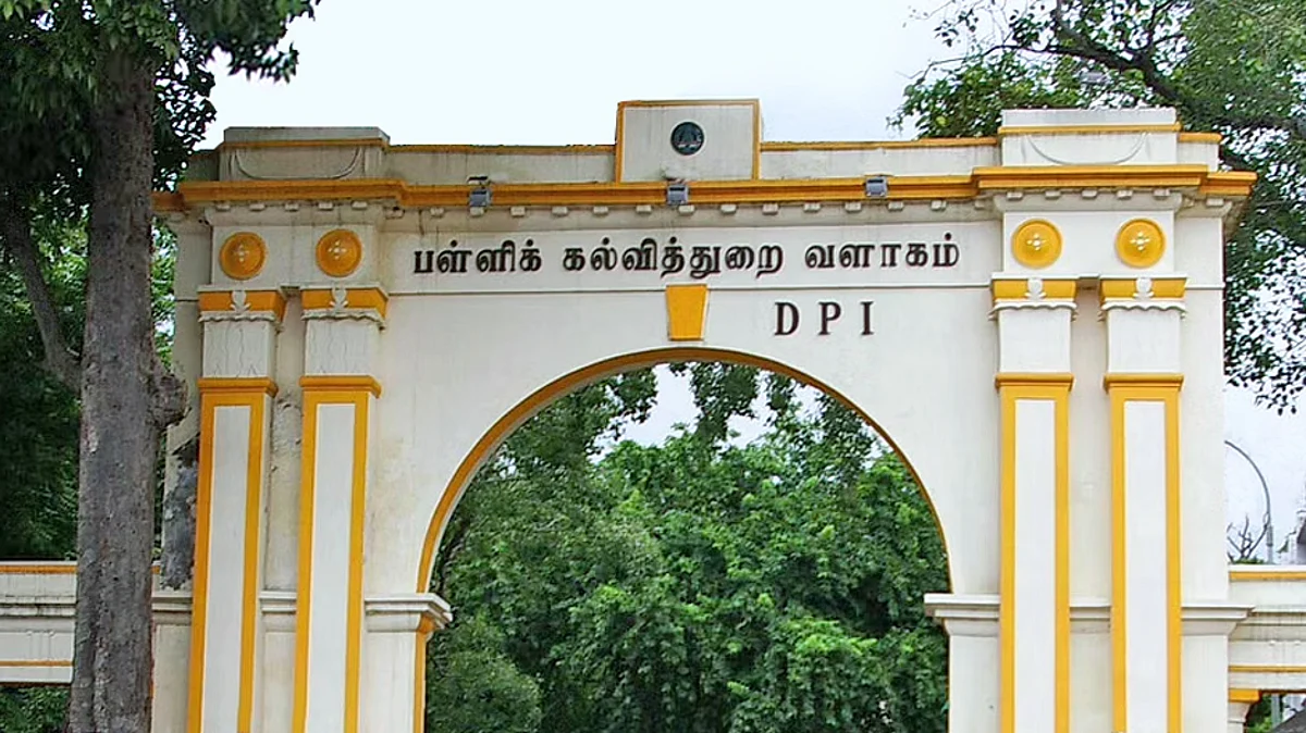 இந்த வேலைகளை மாணவர்கள் இனி செய்யக் கூடாது: பள்ளிக் கல்வித்துறை எச்சரிக்கை