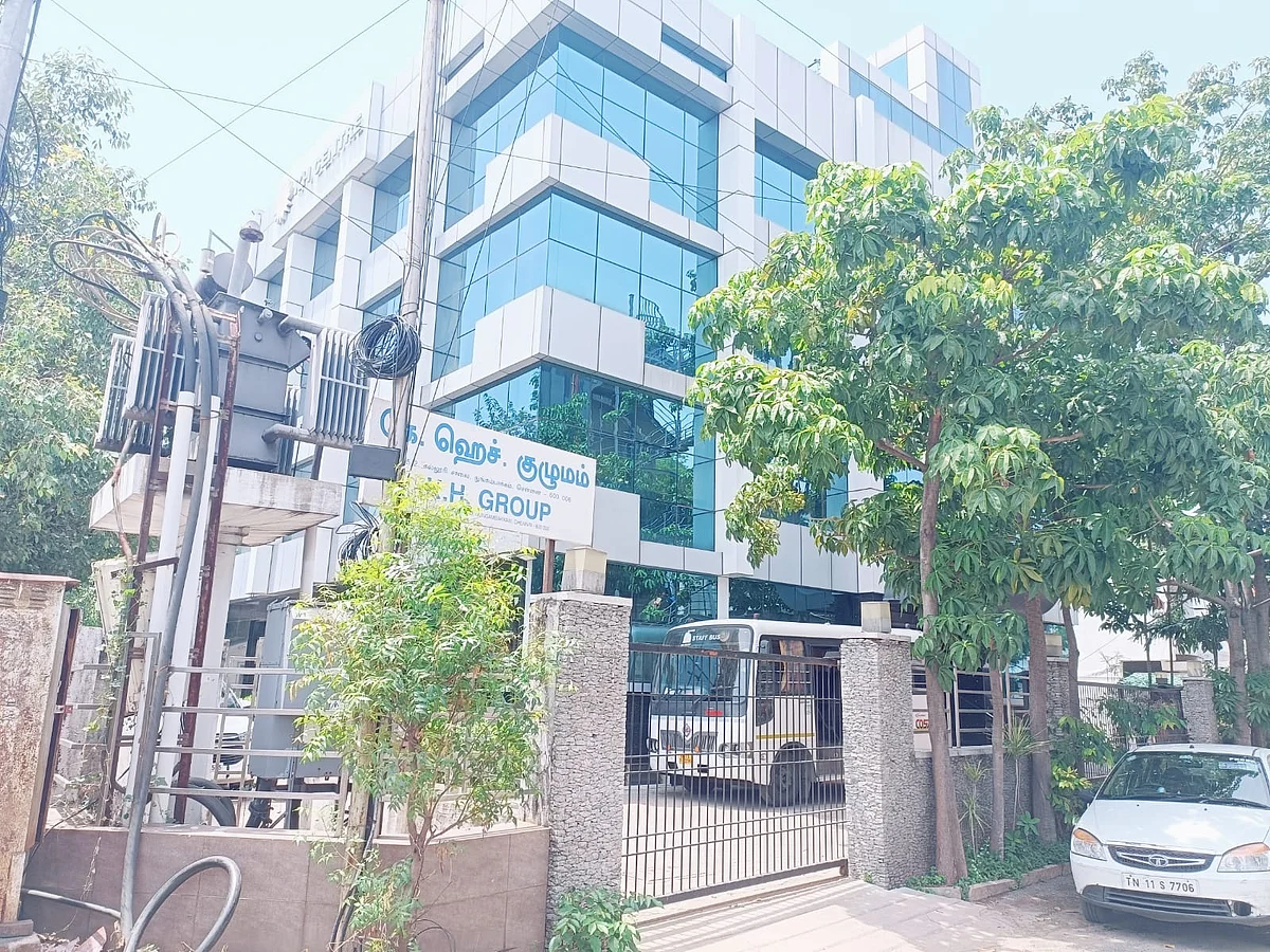 ஒரு பக்கம் தமிழக அரசுடன் புரிந்துணர்வு ஒப்பந்தம்; மறுபக்கம் ஐடி ரெய்டு: பின்னணி என்ன?