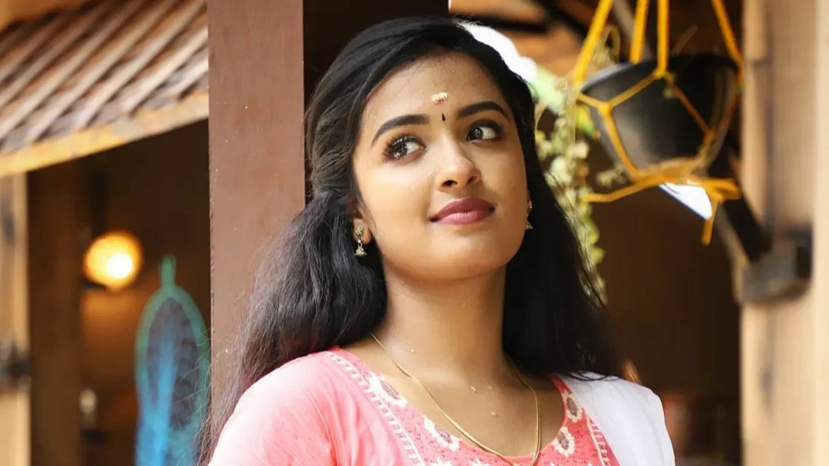 மெர்ஷீனா நீனு