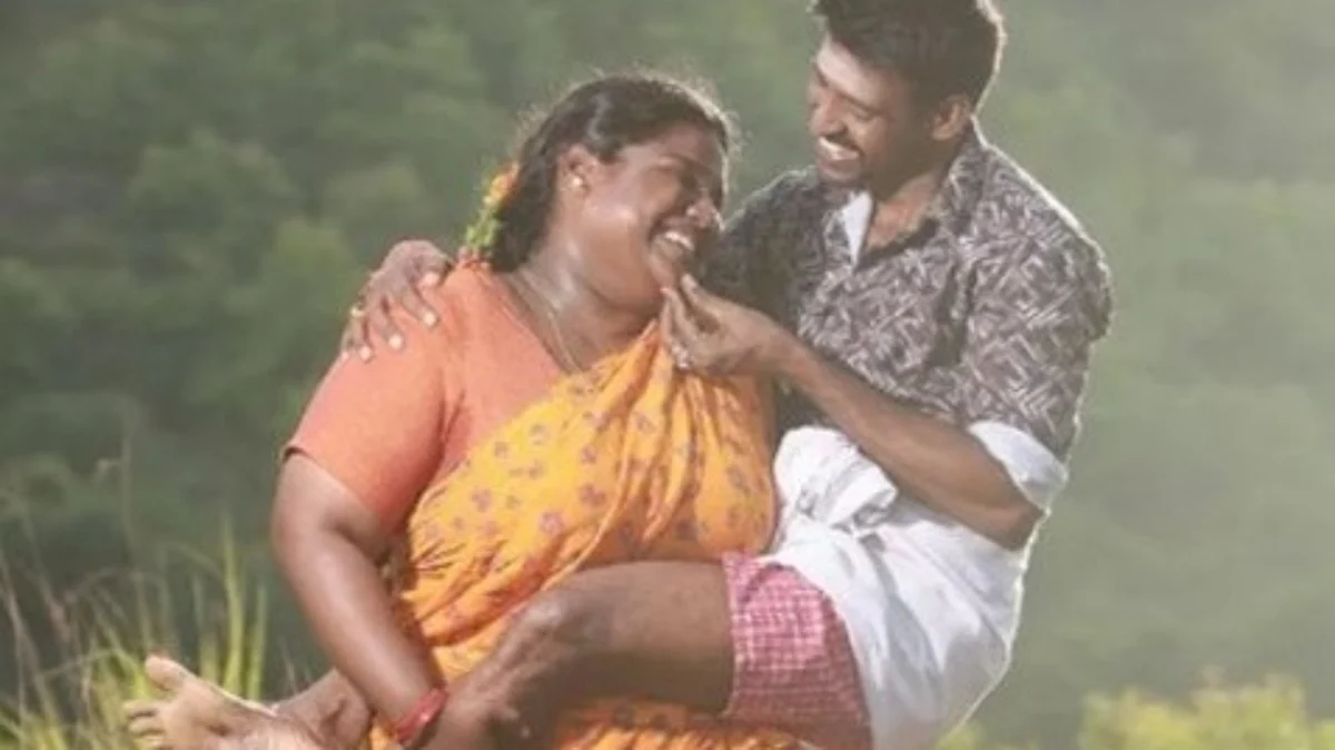 நடிகர் சூரி பிறந்த நாளுக்கு அதிர்ச்சி கிஃப்ட் கொடுத்த 'பாண்டியம்மா'!