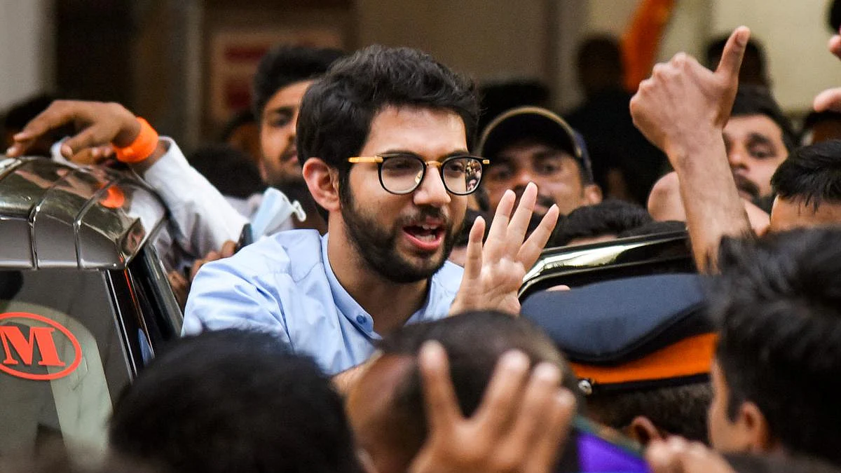 ‘ஏக்நாத் ஷிண்டே அரசு சட்டவிரோதமானது... நிலைக்காது!’ - ஆதித்ய தாக்கரே ஆரூடம்