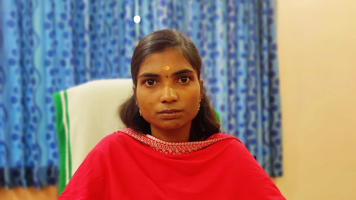 பழங்குடியினப் பெண் தலைவர் மீது சாதிய வன்மம்?