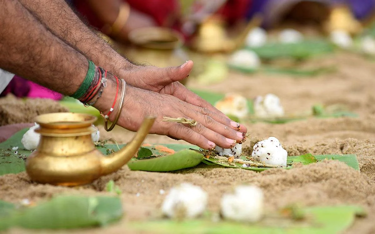 ஆவணி அமாவாசையும் விசேஷம்!