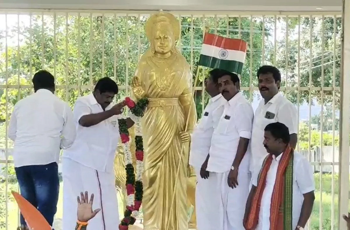 கோயில் பூட்டை உடைத்த பாஜக மாநில துணைத்தலைவர் அதிரடியாக கைது: போலீஸ் நடவடிக்கை பாய்ந்தது