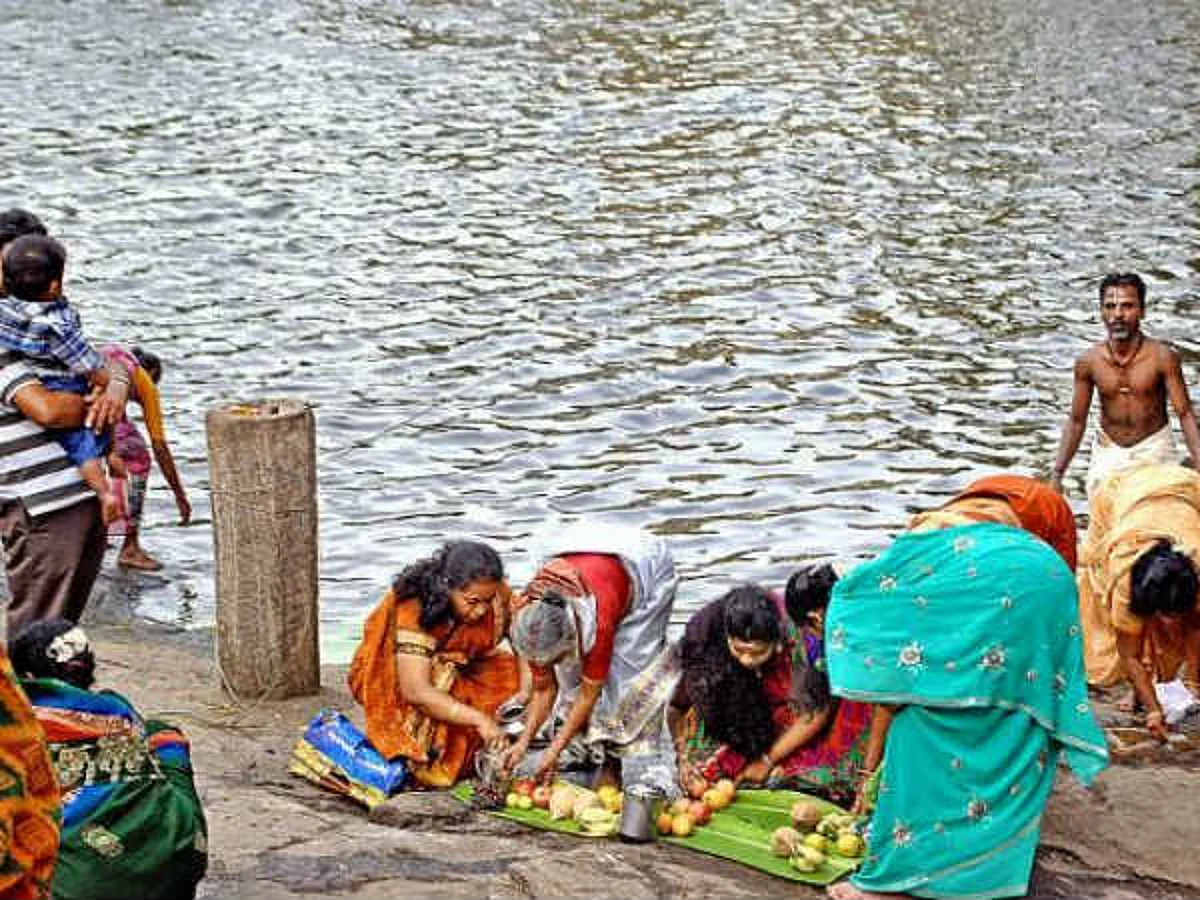 காவிரியில் ஆடிப்பெருக்கு