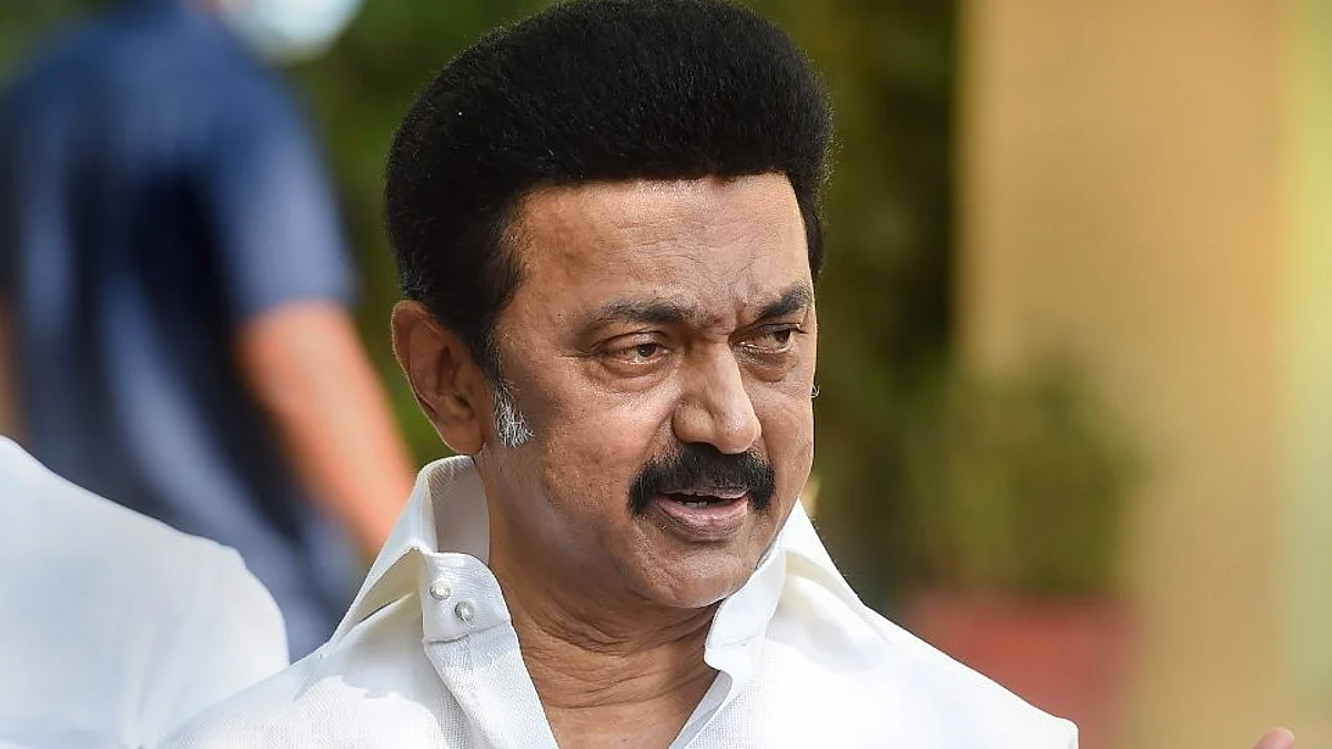 மாணவர்களின் தாழ்வு மனப்பான்மைக்கு இதுதான் காரணம்: தீர்வுக்கு வழிசொல்லும் முதல்வர் ஸ்டாலின்