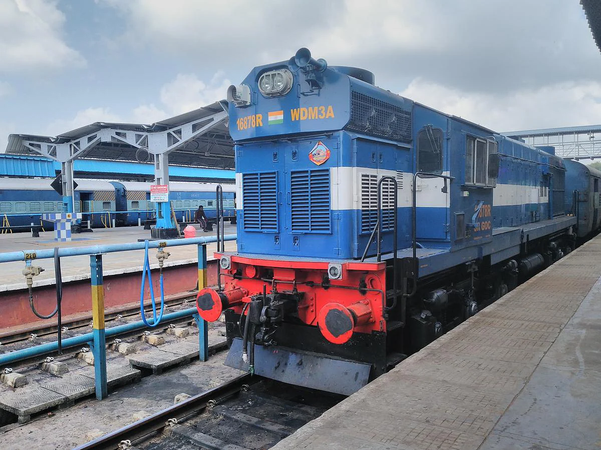 மயிலாடுதுறை - திண்டுக்கல் விரைவு ரயில் இனி செங்கோட்டைக்கும் செல்லும்!