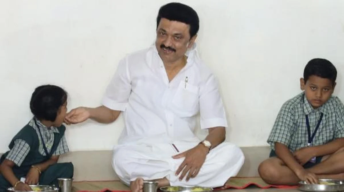 முதல்வரின் நேரடிக்கட்டுப்பாட்டில் காலை சிற்றுண்டித் திட்டம் : சிறப்பு செயலி ஏற்பாடு