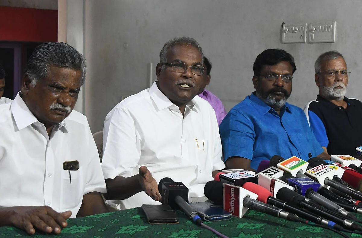 ஆர்எஸ்எஸ்-ஐ எதிர்கொள்ள அணிதிரட்டும் திருமாவளவன்!