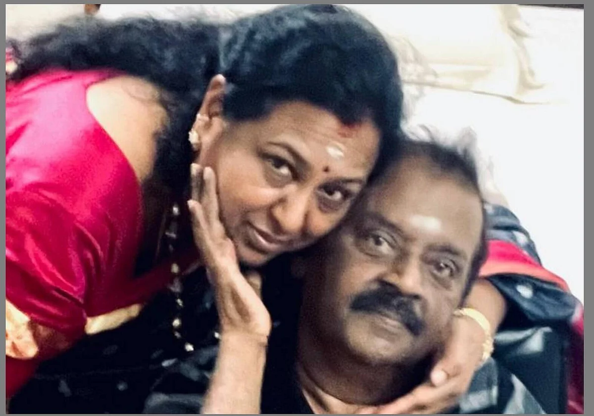 கேப்டன், கேப்டன், கேப்டன்..!- தேமுதிக முப்பெரும் விழாவில் கண்கலங்கிய பிரேமலதா!