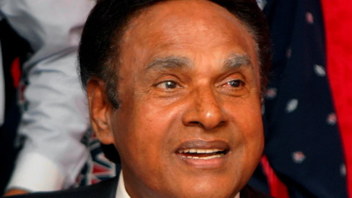 மலேசிய இந்திய காங்கிரஸ் கட்சியின் முன்னாள் தலைவர் டத்தோ ஸ்ரீ சாமிவேலு