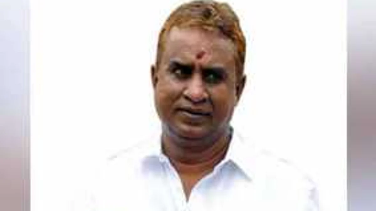 எஸ் பி வேலுமணி