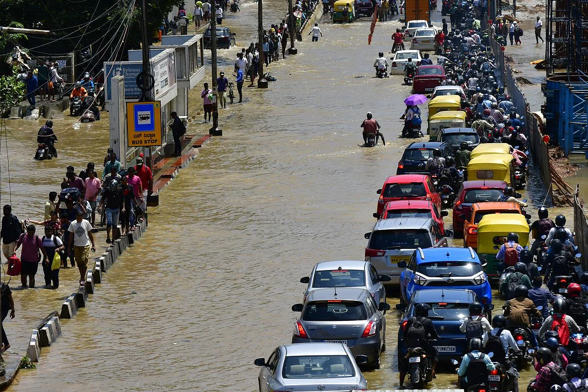 `225 கோடி நஷ்டம்; பெங்களூருவை விட்டு வெளியேறுவோம்'- கர்நாடக முதல்வரை எச்சரிக்கும் ஐடி நிறுவனங்கள்