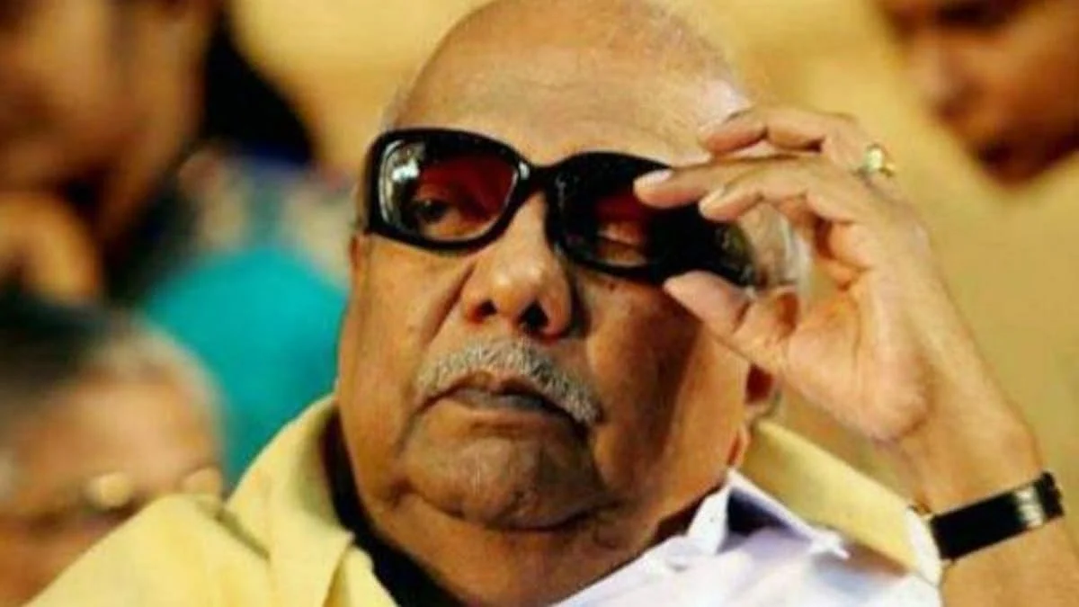 ஆங்கிலத்தில் மனு தாக்கல் செய்யுங்கள்: அரசு விளம்பரங்களில் கருணாநிதி படம் பயன்படுத்த தடை கோரிய வழக்கில் உத்தரவு!
