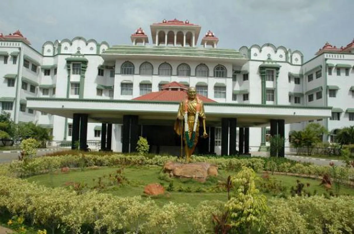 போலி பாஸ்போர்ட் வழக்கில் விரைவில் விசாரணை தொடங்கும்: ஐகோர்ட்டில் அரசு தகவல்