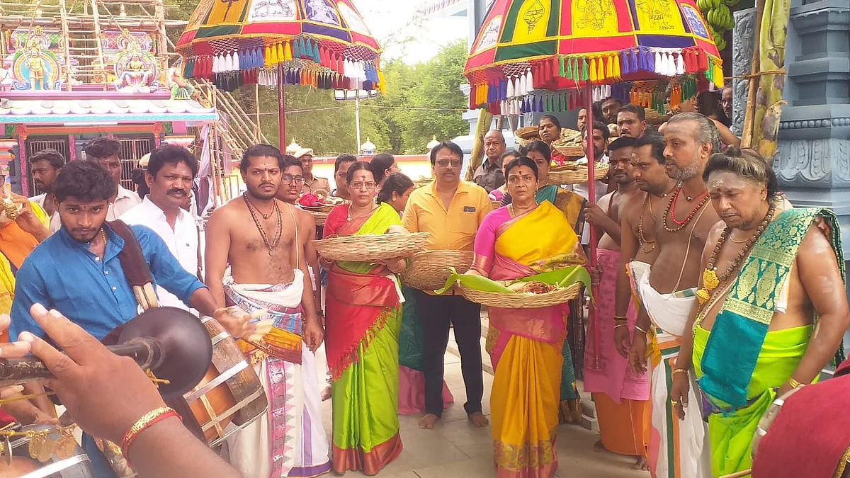 அங்காளபரமேஸ்வரி கோயிலில் துர்கா ஸ்டாலின் குடும்பத்தினர்...