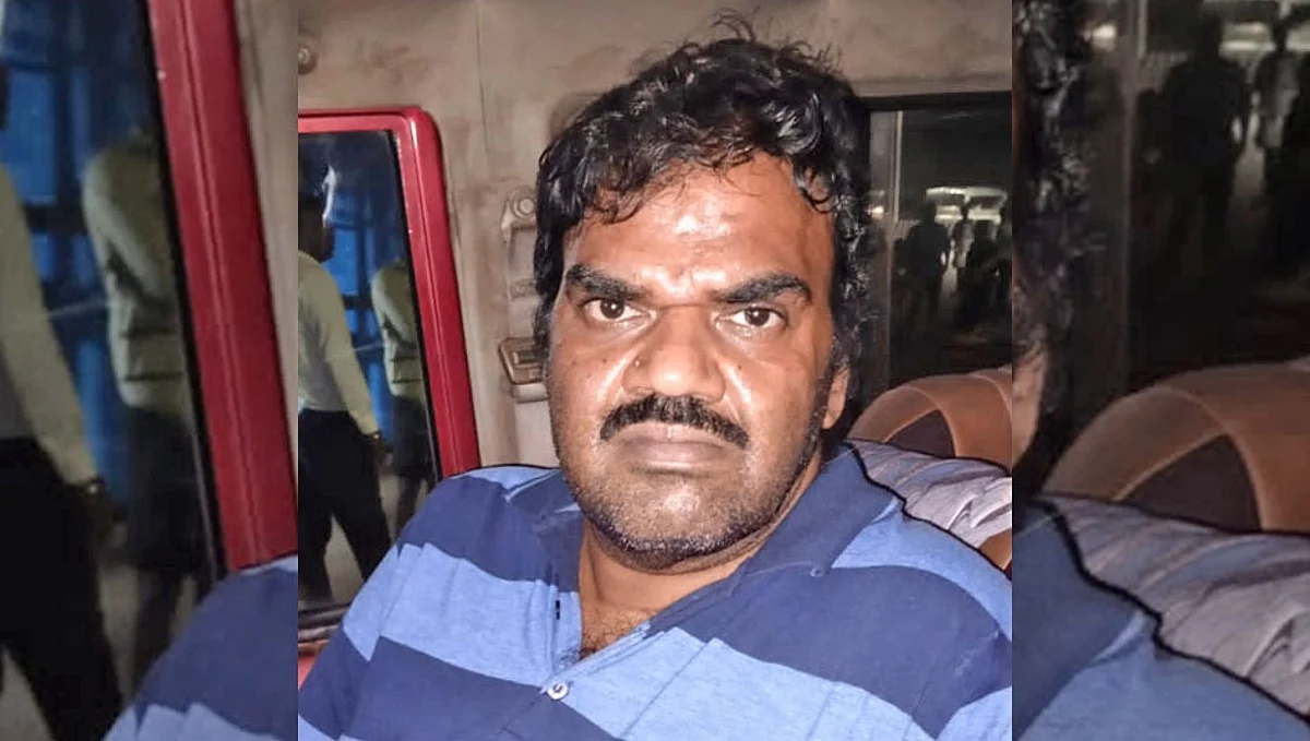 இருசக்கர வாகன விபத்தில் கல்லூரி மாணவன் மூளைச்சாவு: விபத்து ஏற்படுத்திய மாணவனின் தந்தை கைது