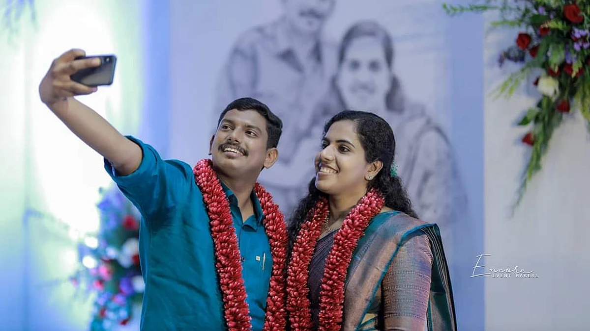 இந்தியாவின் இளம் வயது மேயருக்கு திருமணம்: கேரளாவில் கோலாகலம்!