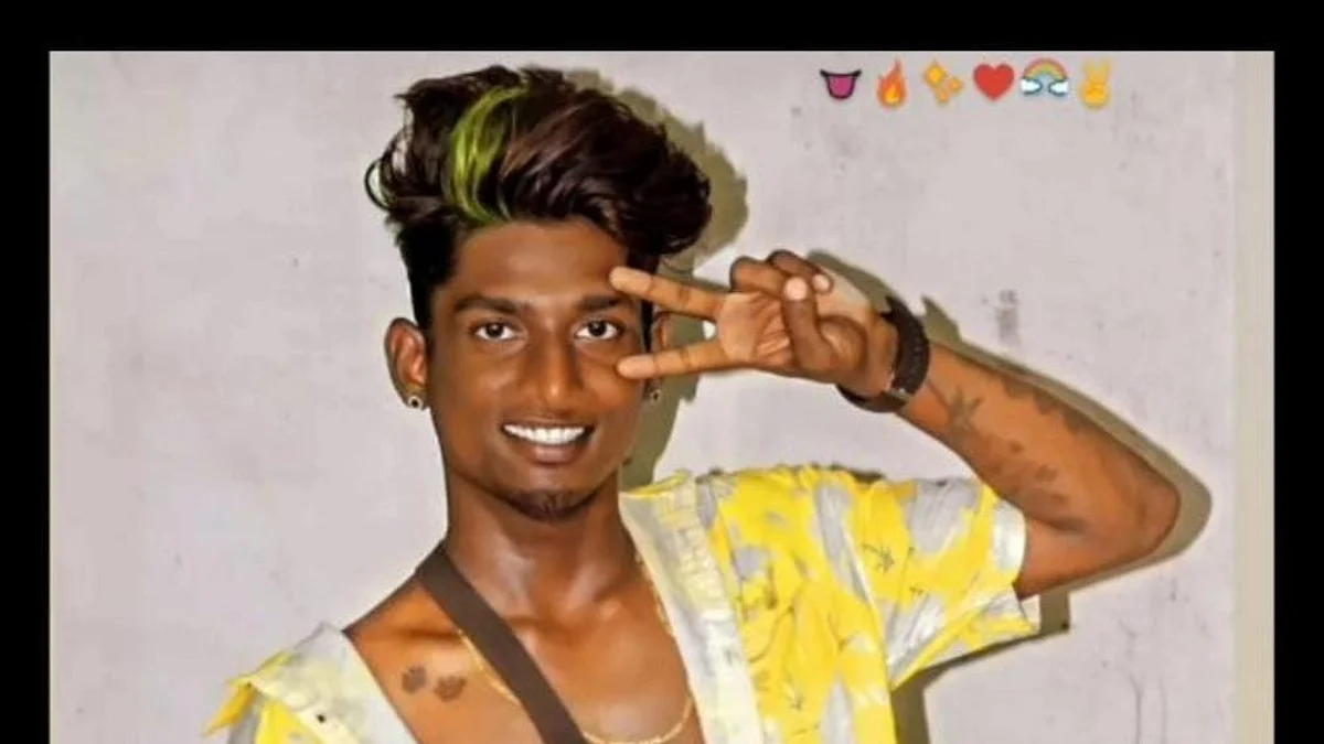 ஆகாஷ்.