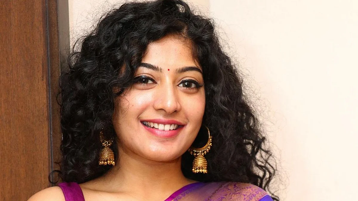 அஞ்சலி நாயர்