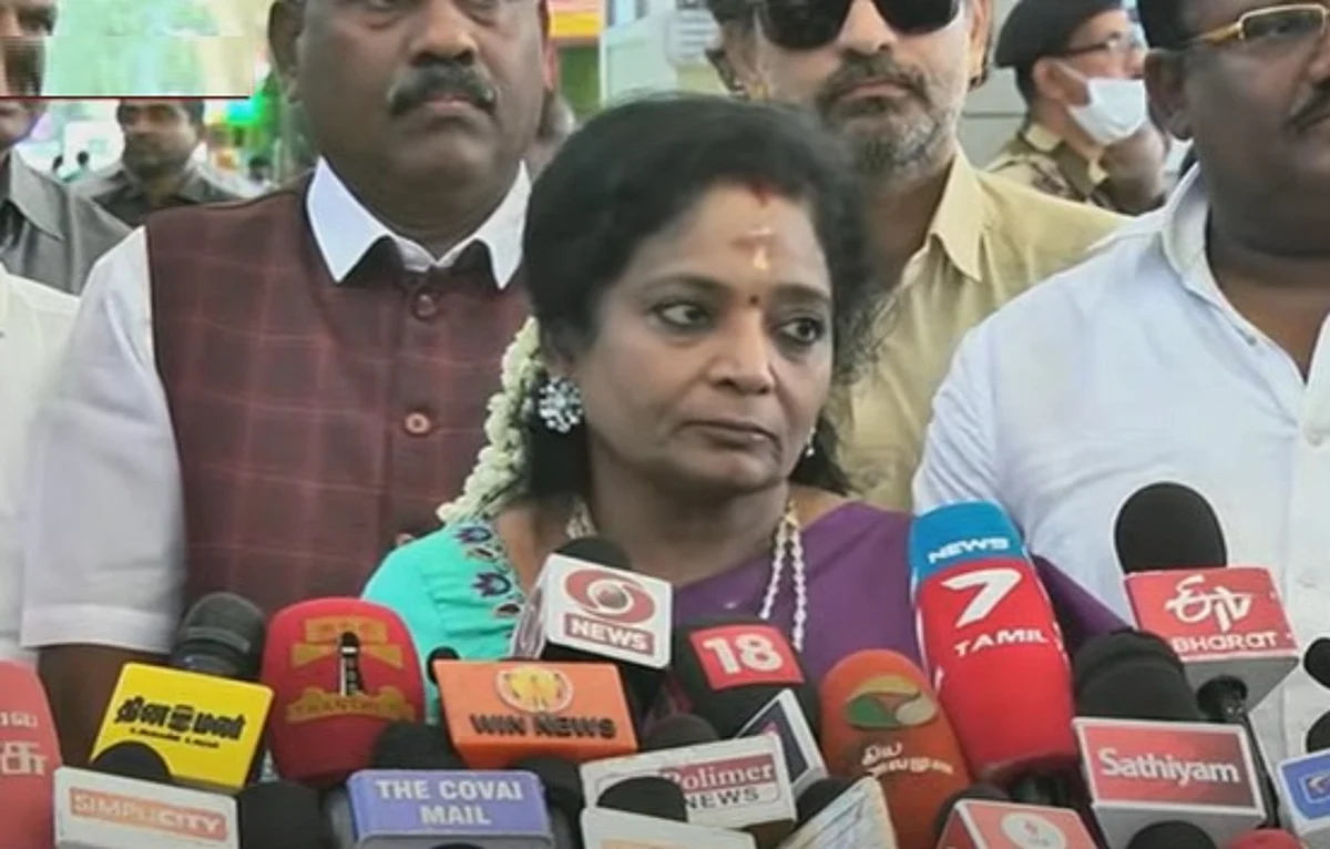 `குண்டு வெடித்ததை பாஜக சொல்லித்தான் பீதி அடையனுமா?'- ஆளுநர் தமிழிசை கேள்வி