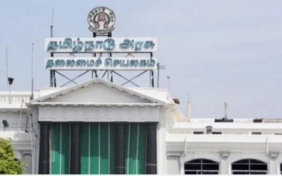தீபாவளிக்கு மறுநாள் விடுமுறை?: தமிழக அரசு பரிசீலனை