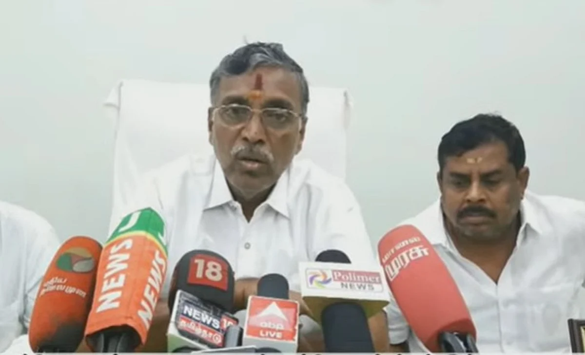 `தவறு நடந்திருந்தால் ஆளுநர் புரோஹித் தான் முழு பொறுப்பு'- அதிமுக முன்னாள் அமைச்சர் கே.பி.அன்பழகன்