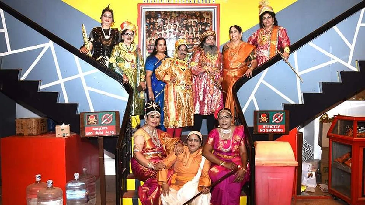 கும்பகோணம் திரையரங்கில் குந்தவை!