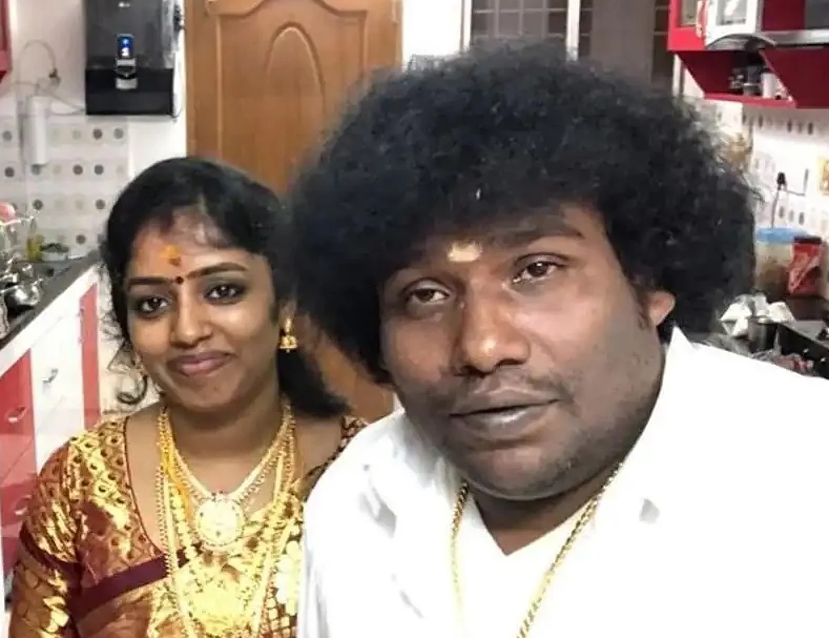 குழந்தைகளுடன் திருமண வரவேற்பு விழாவை பிரம்மாண்டமாக நடத்தப்போகிறார் யோகி பாபு!